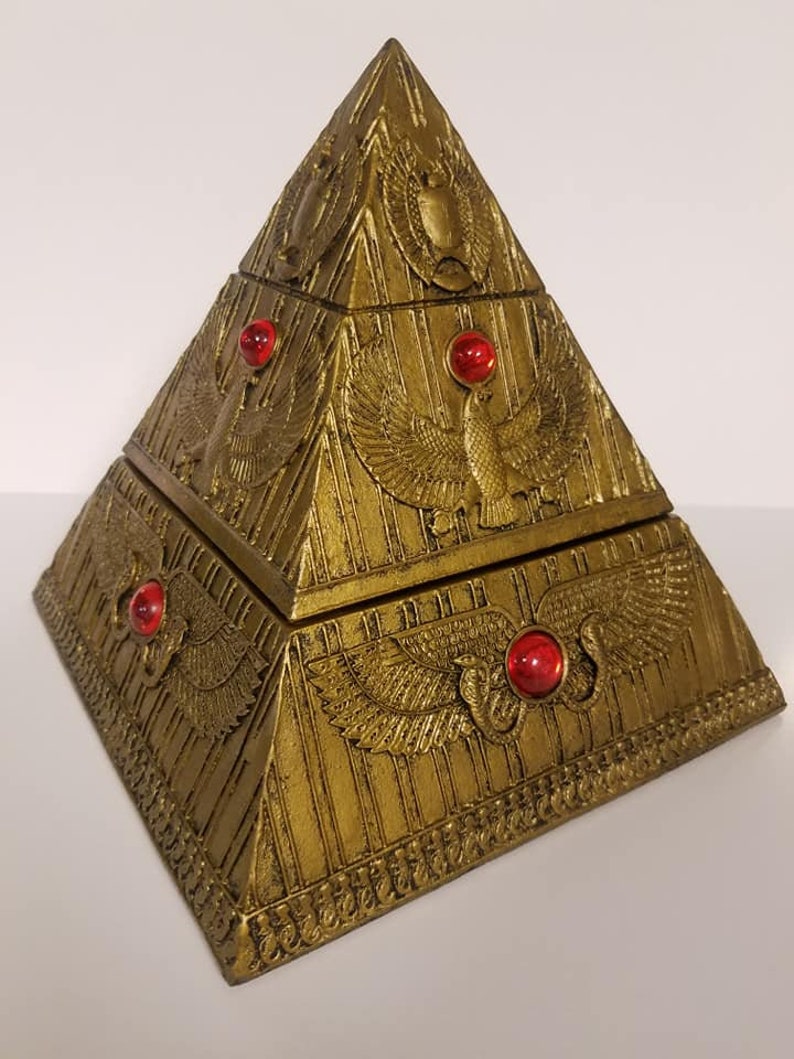Unique Hand shops Carved Large Heavy Jewelry Box Egyptian Pyramid