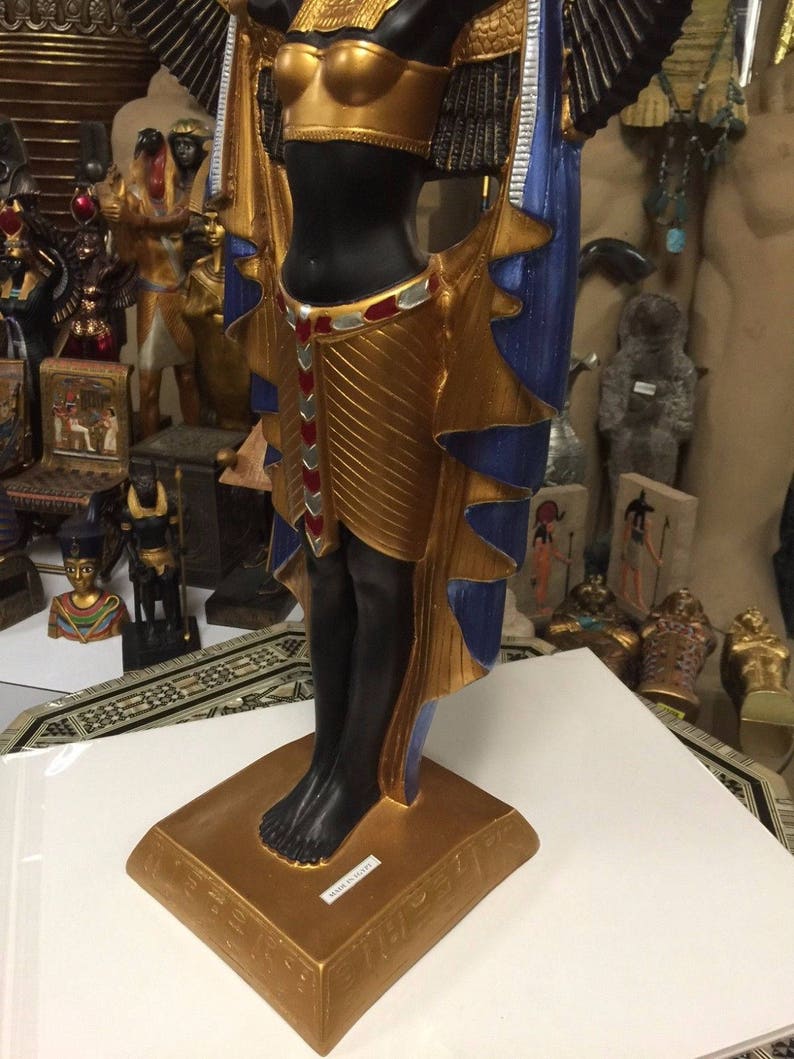 Estatua única de gran tamaño de la diosa egipcia de EIIL