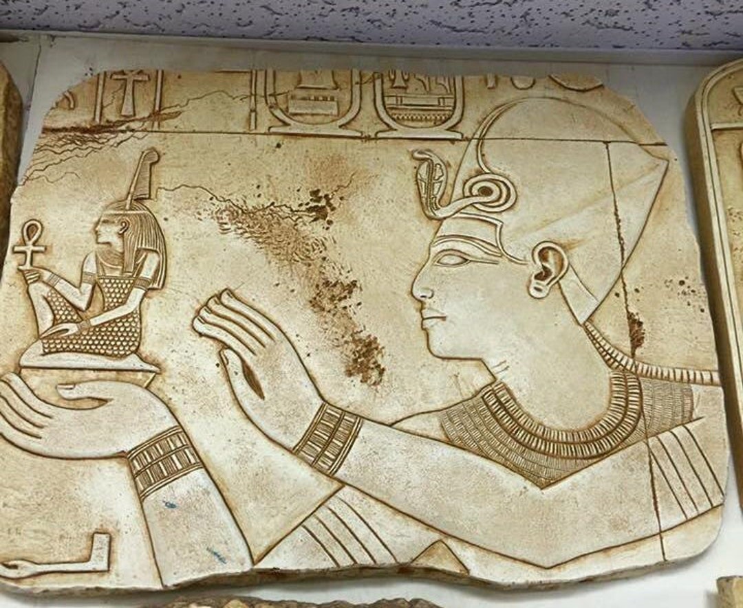 ヴィンテージ ユニークなエジプトの女神マアトとファラオの