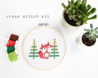 Mini Fox - Modern counted cross stitch kit- Kids Counted Cross Stitch Kit - Beginner Level Cross Stitch Kit