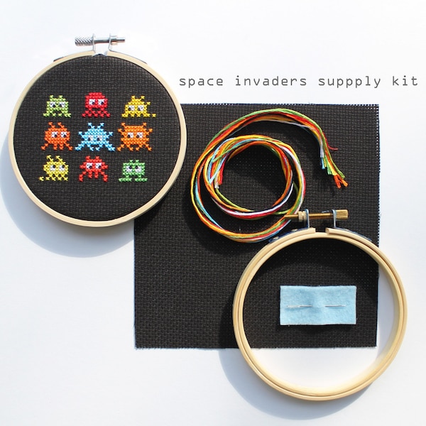 Space Invaders - Kit de fourniture uniquement - point de croix moderne