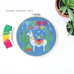 Fiesta Llama - Kit de punto de cruz moderno - Kit de punto de cruz para principiantes