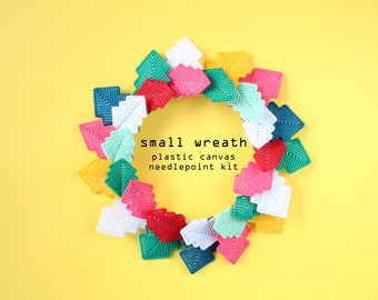 Small Wreath - Plastic canvas needlepoint kit - beginner kit