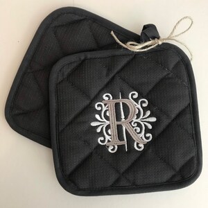 Personalized Pot Holders, Farmhouse Kitchen Pot Holder or Trivet