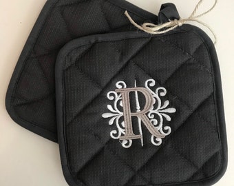 Personalized Pot Holders, Farmhouse Kitchen Pot Holder or Trivet