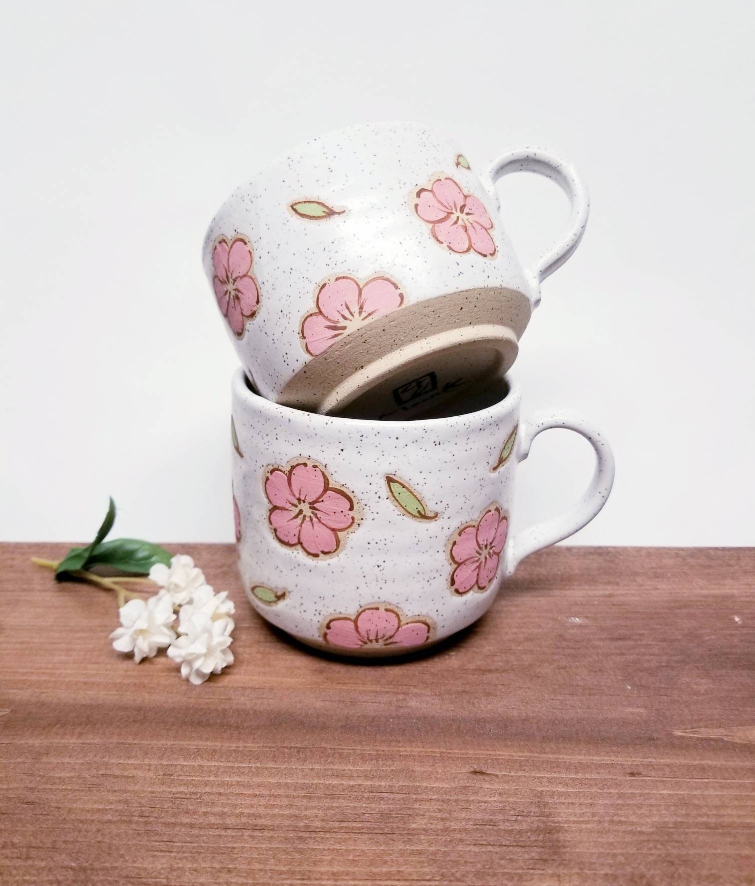 PIRMU Mug 360 ml White Pink Porcelain Flowers Round Tea Mug