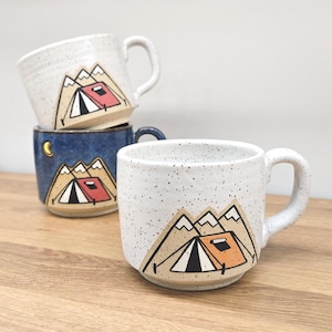 Handgemachte Keramiktasse: Zeltdesign, Rocky Mountain Art
