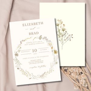 Tan Beige Boho Wedding Invite, Modern Wedding Invitation, Dried Floral Wreath tan, Ivory, Small daisy Flower, wildflower rustic wedding
