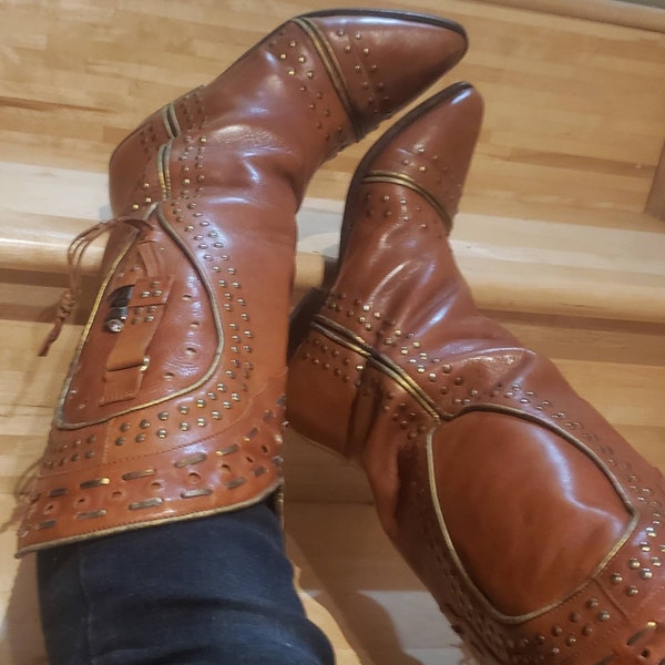 70s Cognac Brown Western Leather Boots , Made In Italy ,Size 7.5