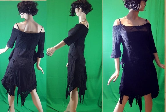 Black Pagan Witch dress/Halloween Costume/off shou