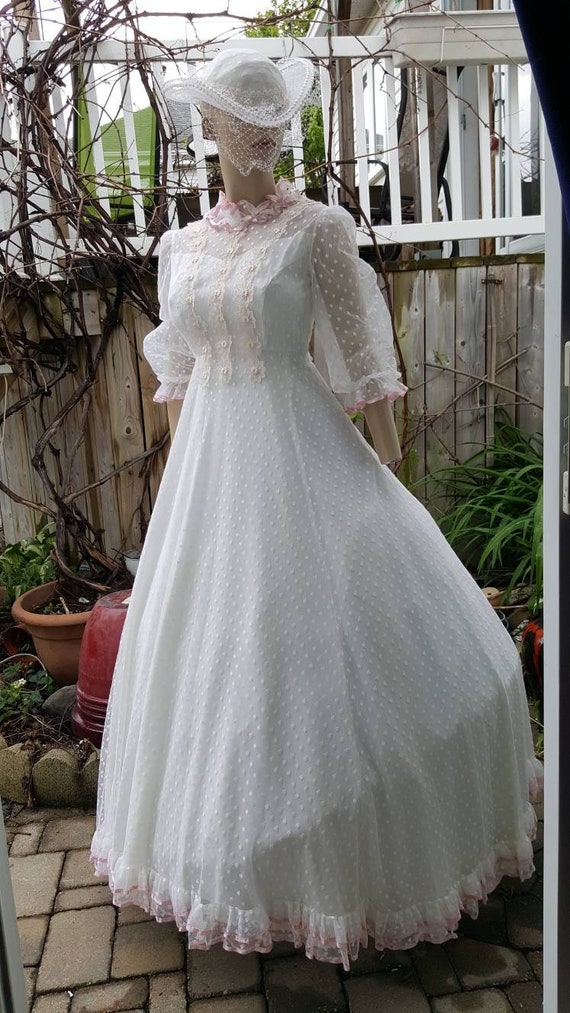 Retro Wedding Gown  Victorian Southern Belle - image 6