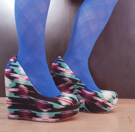 Psychedelic Print Platform Wedge  Pumps - image 1