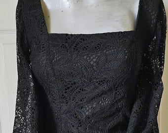 Square Neck Long Sleeve Black Lace Top