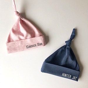Baby - Mütze - Hut - Top Knoten personalisierte Nabegriff - Custom - Namensankündigung
