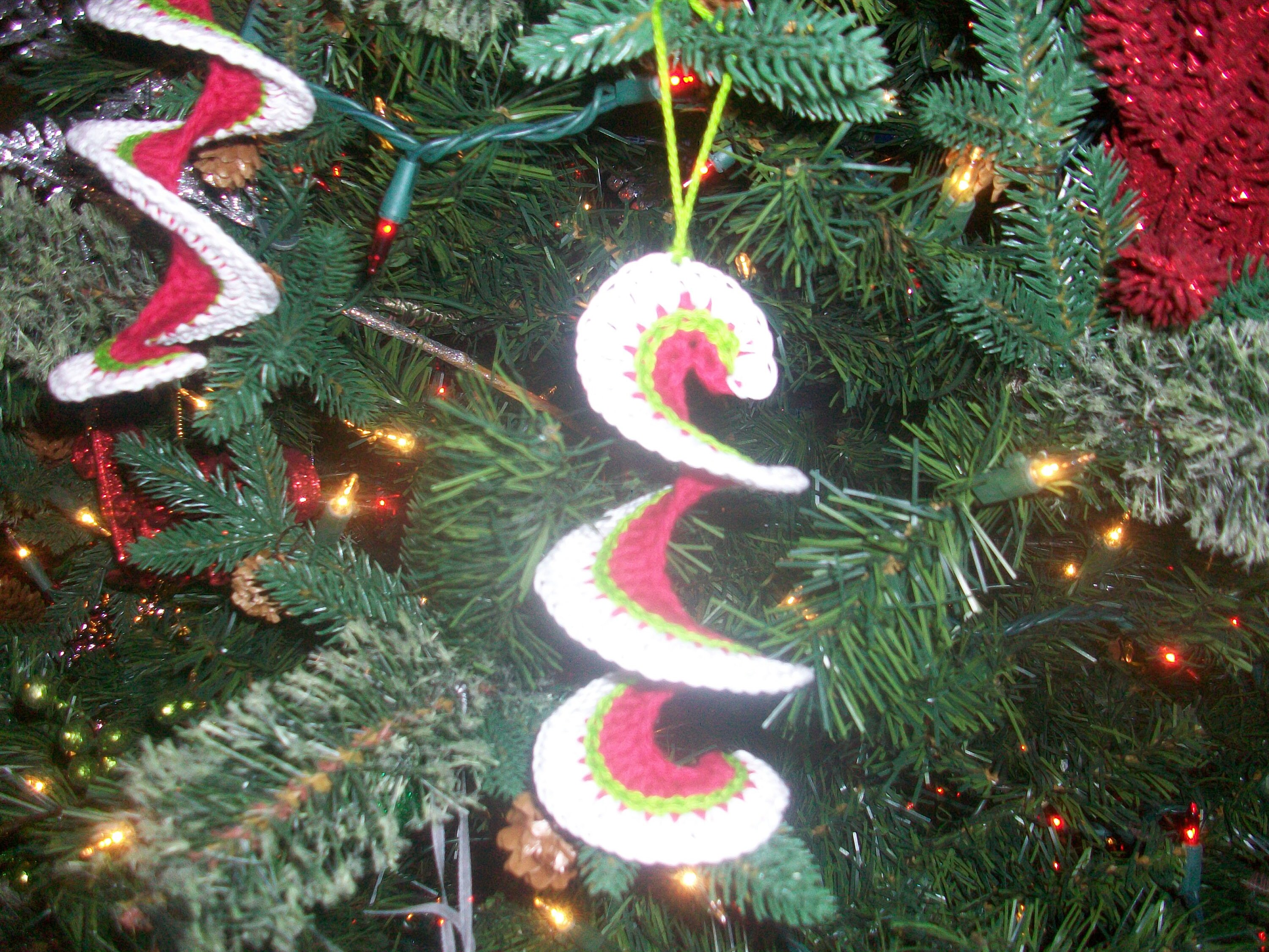 Set of 4 Spiral Christmas Ornamentscrochet Red White and Etsy