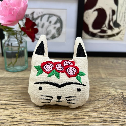 Catnip Frida Cat toy, gifts for cats, cool cat toys