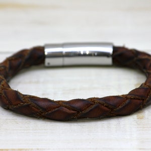 Braided leather bracelet. Men's jewelry bracelet. Leather bracelet man. Leather jewelry bracelet. Handmade bracelet. Leather handcrafted bracelet. image 4