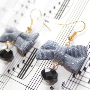 Bows Earrings/ Spring Jewelry/BOWS Earrings/Fashion Earrings/ Blue Pearl Earrings/ Hooks Earrings/ Handmade Earrings/
