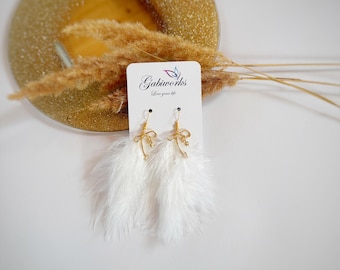 White Feather Earrings| Dangle earrings| Boho Statement Jewelry| Bridal Earrings|