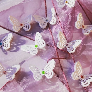 30 pcs. Papillons blancs/ Papillons en papier 3D/ Papillons DÉCOUPÉS/ Confettis en papier/ Papillons pour scrapbooking/ Décoration de fête/Projets de bricolage/