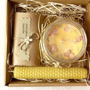 100% Organic Gift Set of 3 | One Soy Candle, One Beeswax Candle ...