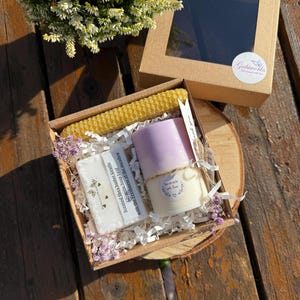 Organic Gift Set of 3 | One Soy Candle, One Beewax Candle, Natural Soap ...