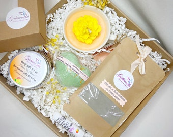 Organic Gift Set of 5 | One Body Salt scrub/ Soy candle in cup/ Lip balm/Bath Bomb/Blue Clay/Eco Gifts/ Beauty Set/ Handmade Gift Set/