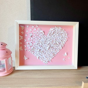 uvres d'art en forme de coeurs de papillons blancs/ oeuvres d'art murales/ oeuvres d'art en papier 3D/ Décoration faite main/ Décoration d'intérieur/ Cœur de papillons/ /Décoration murale/