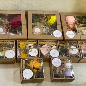 Natural and Organic Gift Set of 3 | One Soy Candle, One Beewax Candle ...