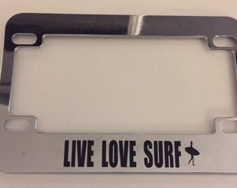 サーファーのイメージが描かれた「Love Love Surf」 - クロームと
