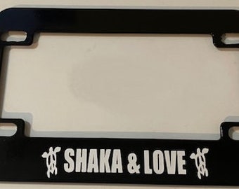 サーファーのイメージが描かれた「Love Love Surf」 - クロームと