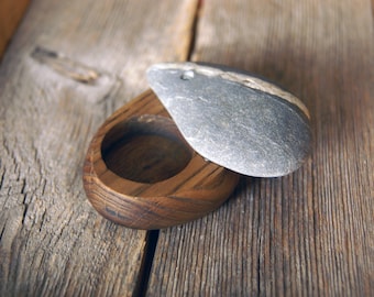 Rustic Oak Wood Ring Box with Baltic Sea Stone Lid