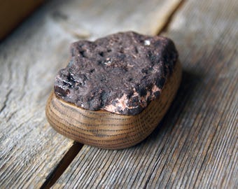 Oak Wood Ring Box with Baltic Sea Stone Lid
