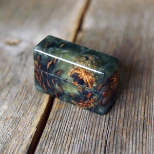 Ringdoos epoxyhars: dennenappelhout, magnetische sluiting