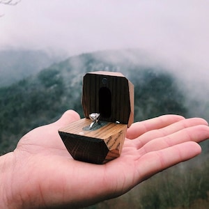 Engagement ring box, Wooden ring box for wedding, Wood ring box, Proposal ring box, Wedding ring box, Wooden ring box, Rustic ring box