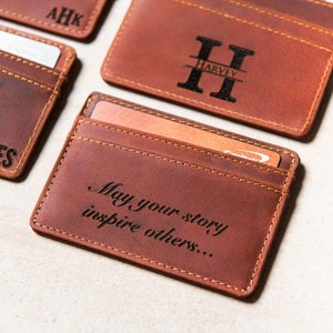パーソナライズされた超薄型ミニマリストレザーウォレット - Left Coast Original の Boca Wallet