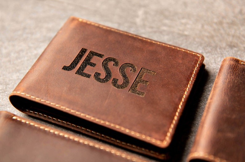 Slim Personalized Distressed Leather Wallet The Key Largo image 7