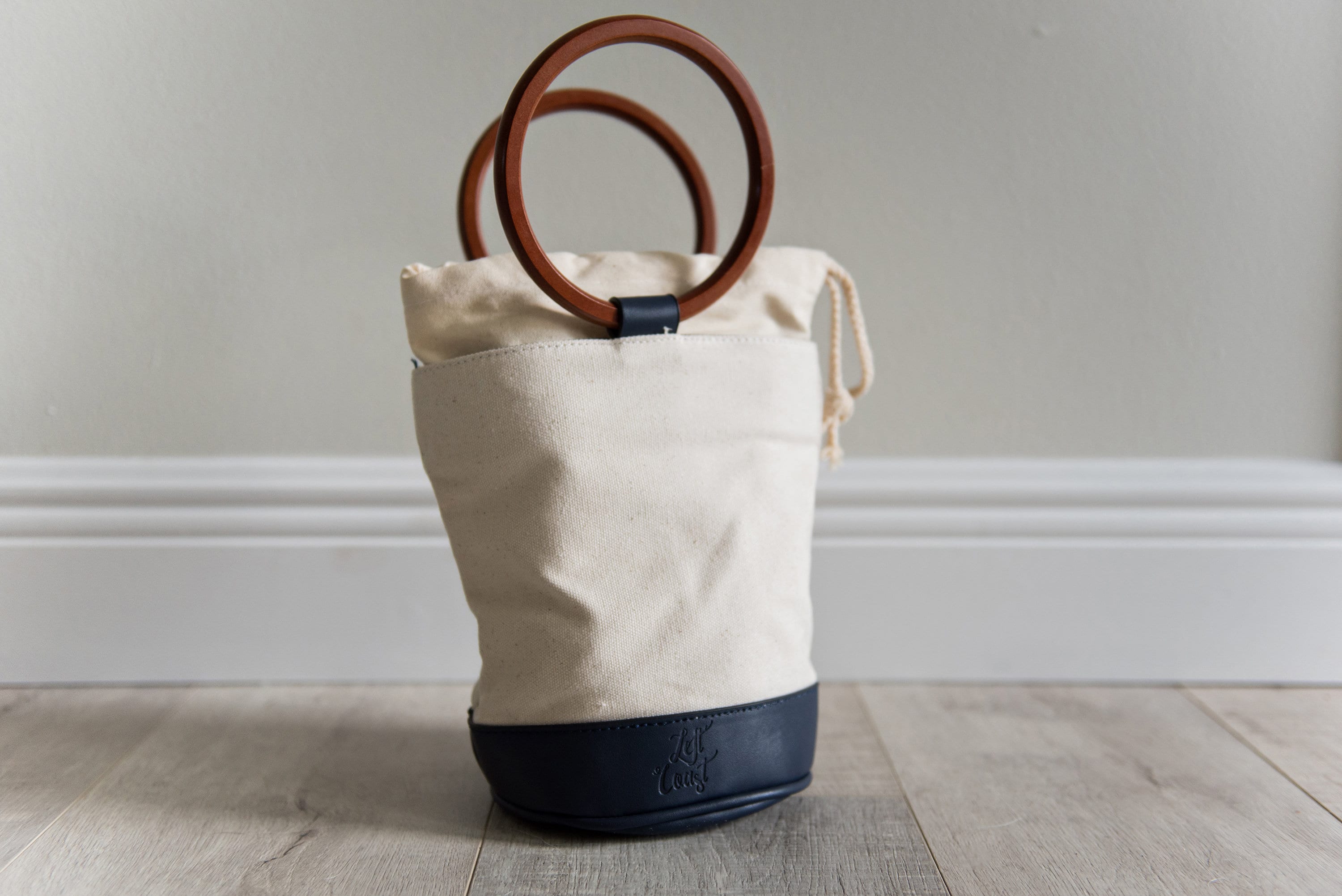 Blowout Sale Bucket Bag Canvas Shoulder Tote With Wooden image