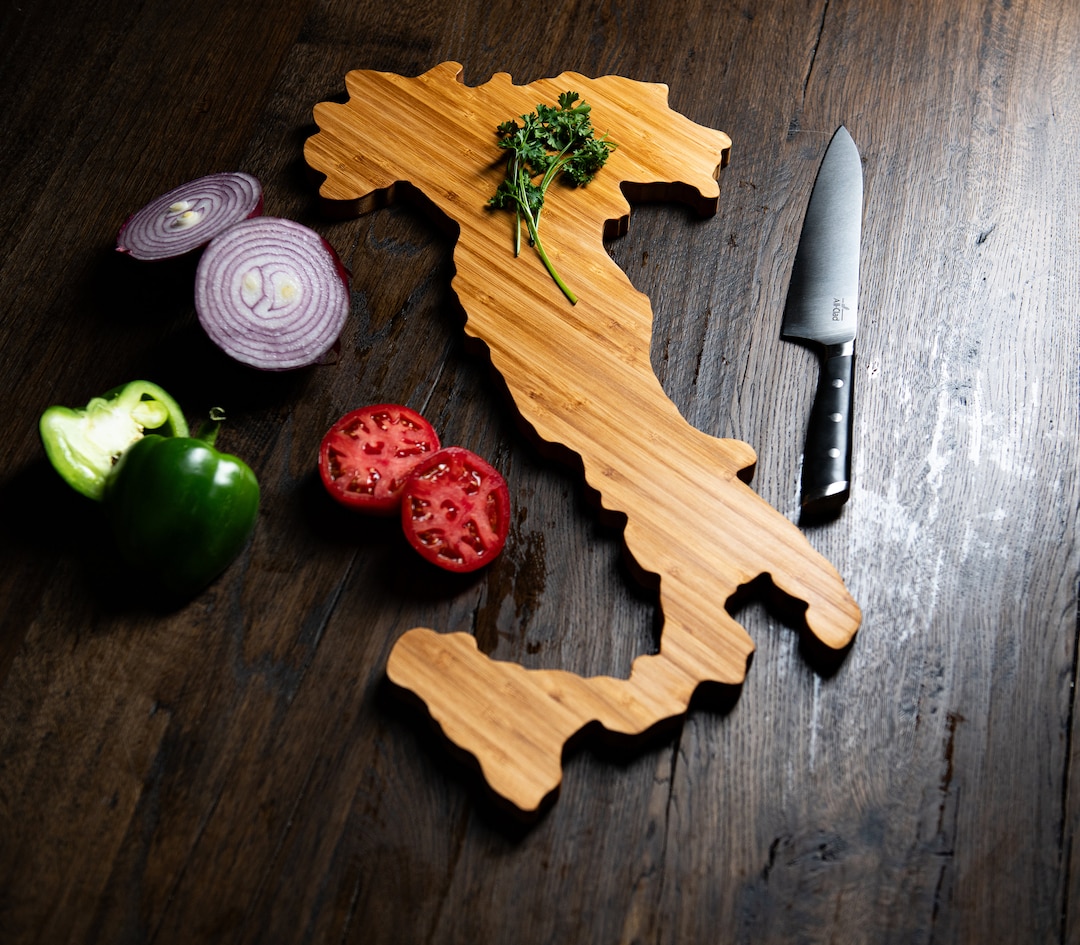 Personalized Country Shaped Cutting Boards - Italy - Etsy