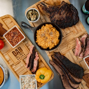 Personalized Grill Master BBQ Board - Serving Tray with Handle - Gift for Dad