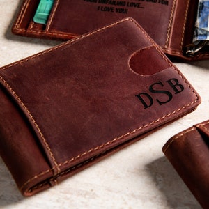 Carteira fina de couro envelhecido com bolso oculto The Cedar Key Wallet da Left Coast Original