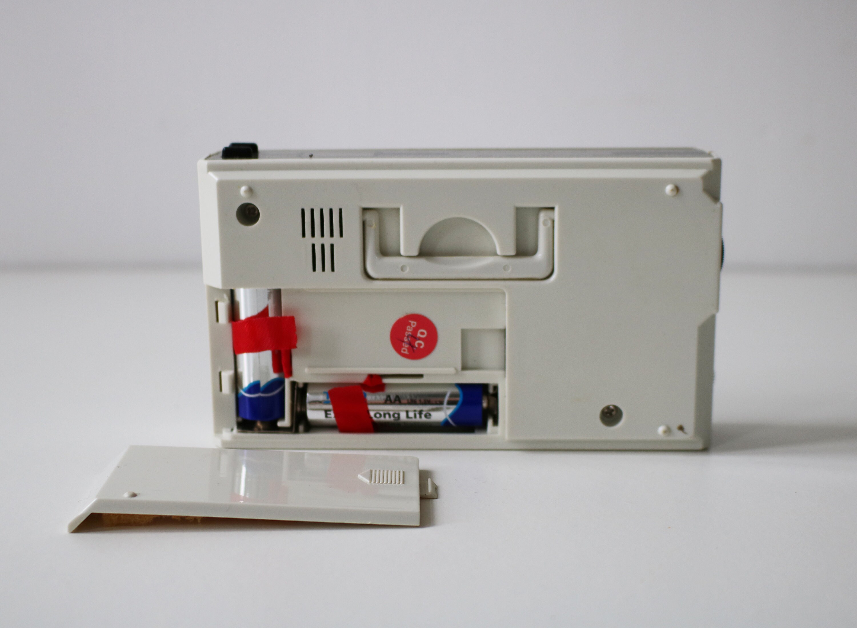 Vintage digital clock radio with alarm by Hi Busonic cream, grey and