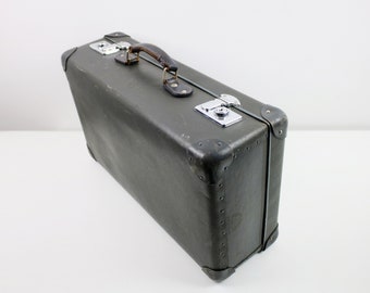 Vintage Globetrotter hard shell suitcase in grey - travel / storage / wedding