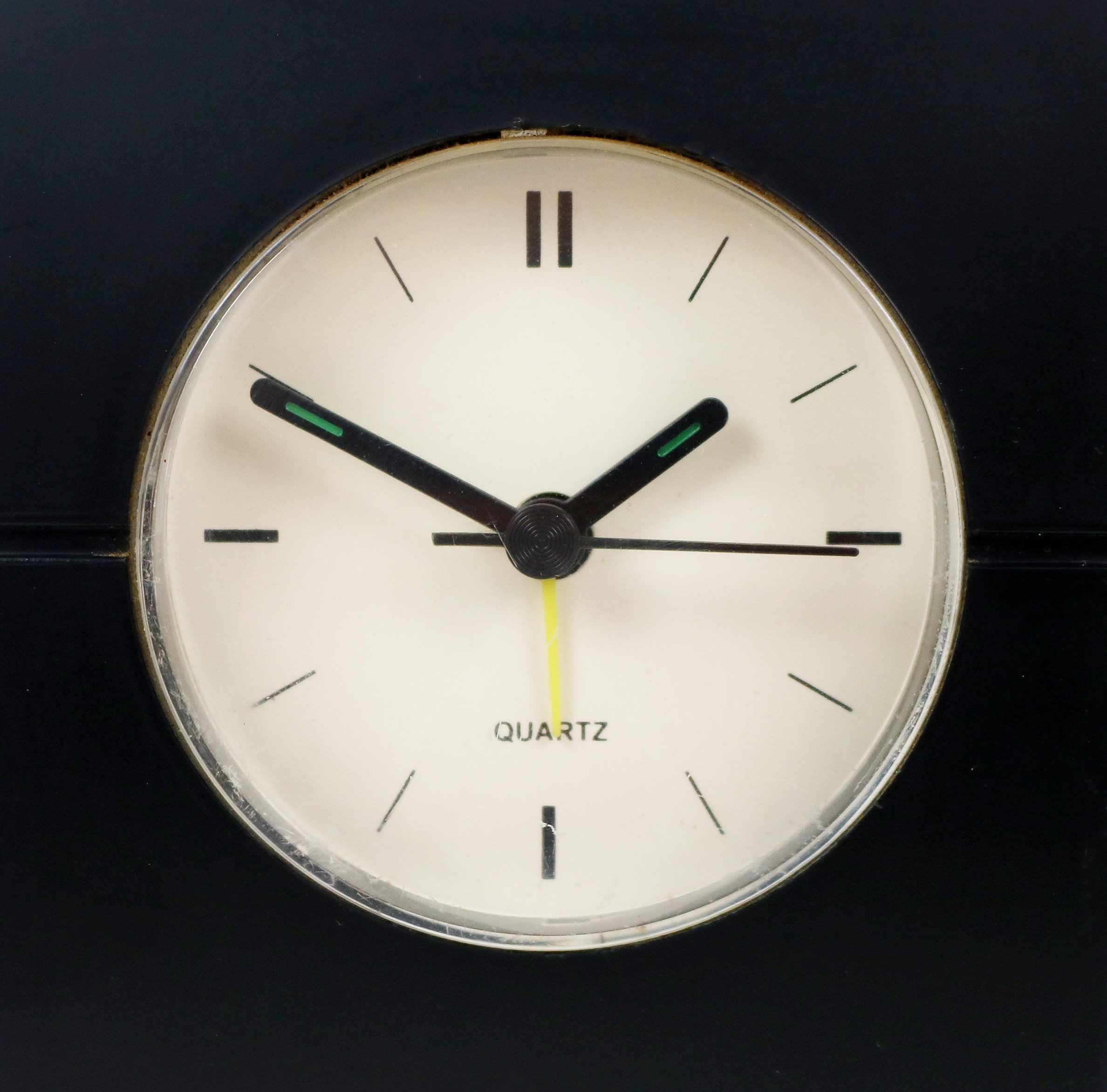 80s 90s post modernist quartz alarm clock black plastic