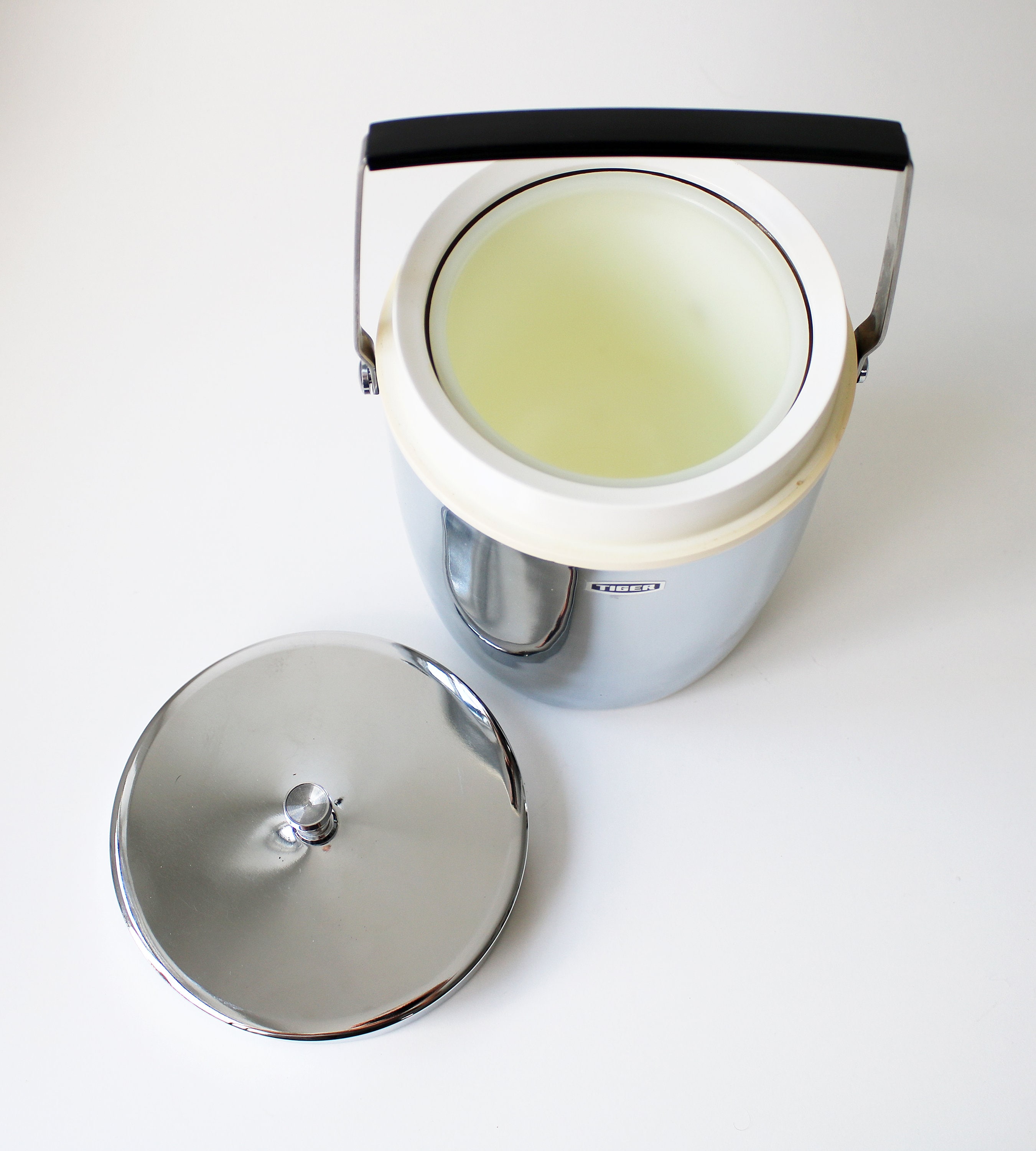 Vintage Japanese ice bucket by Tiger (not the Copenhagen shop)