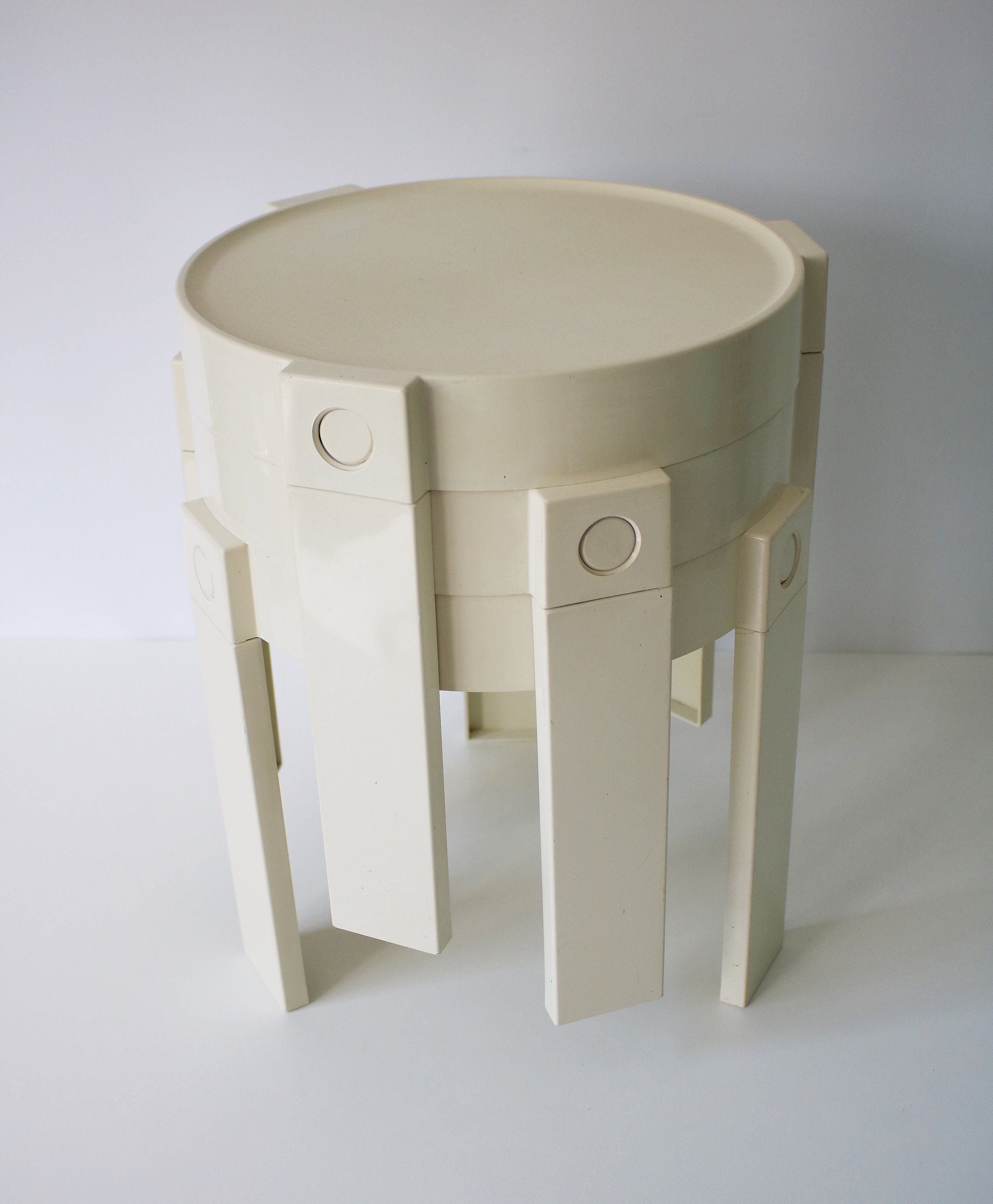 Plastic cheap stacking tables