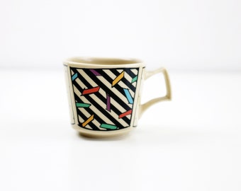 Dorothy Hafner Flash 1980s Studio Line espresso cup - postmodern