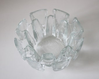 1970s ice crystal petal dish / posy holder Flair by Ravenhead