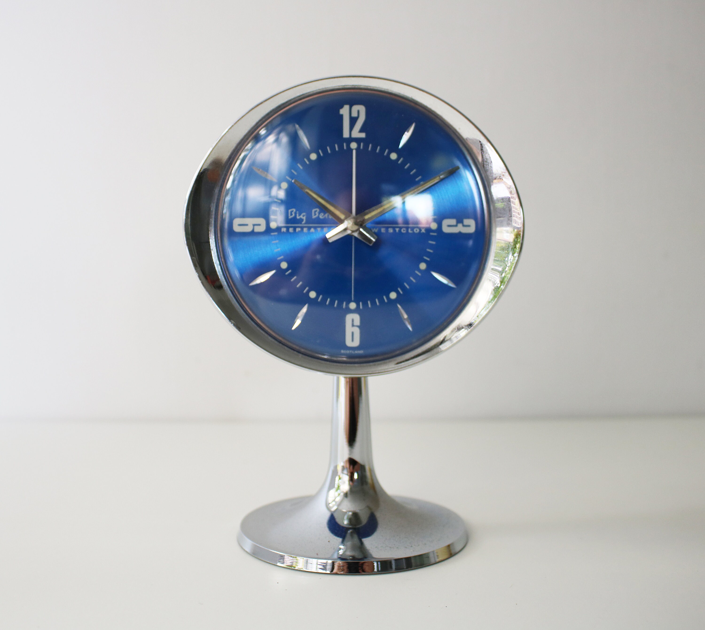 60s 70s space age modernist alarm clock on chrome pedestal / stand