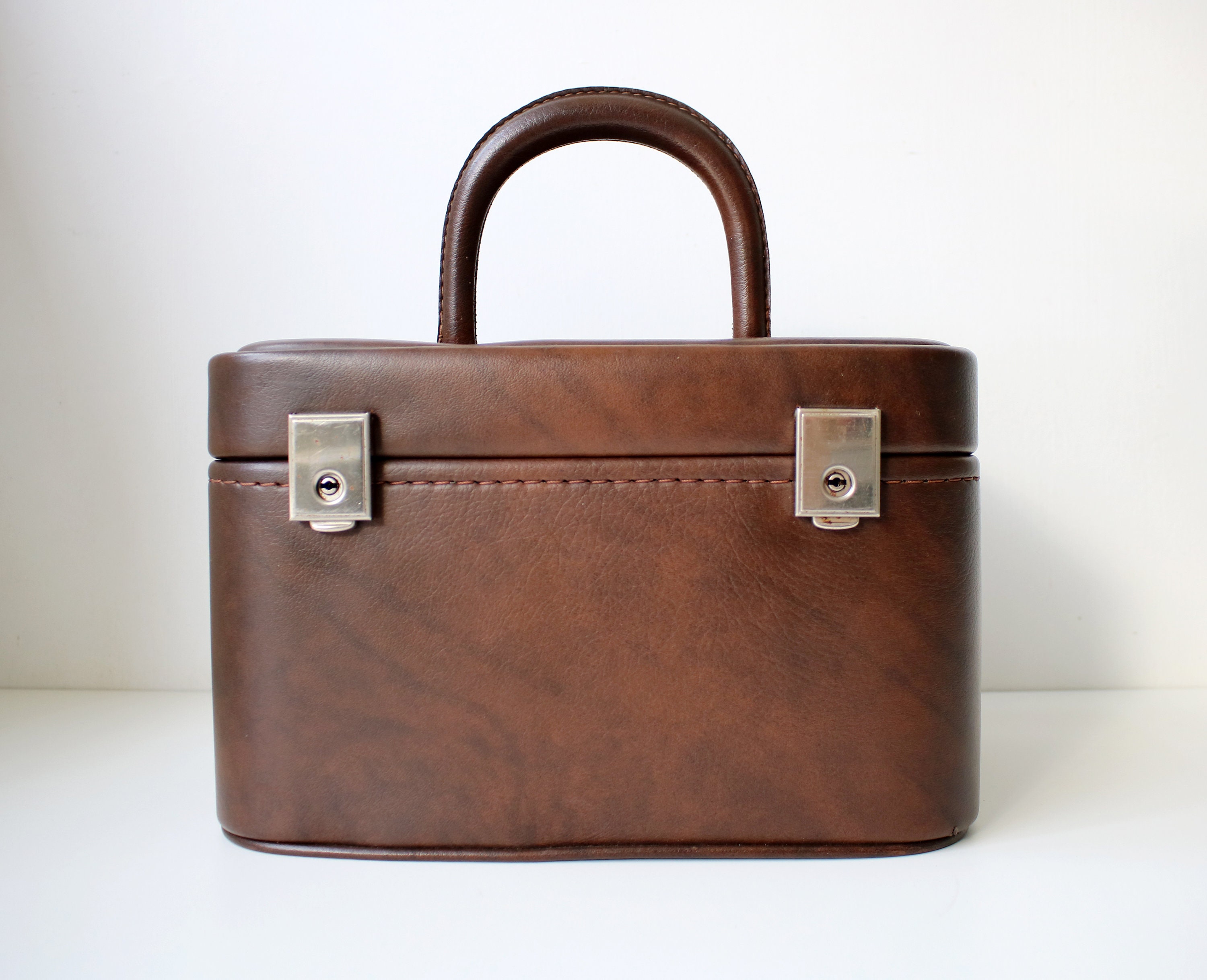 vintage vanity travel case
